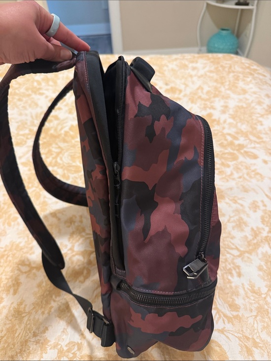 Lulu Lemon Everywhere Camouflage Backpack main image 4